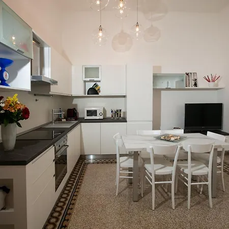 Apartman Abate Luxury Interno 3 *