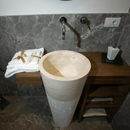 Daire Abate Luxury Interno 3 *